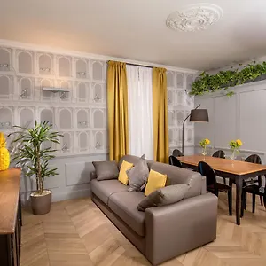 Apartment Borgo Pio Charme, Rome